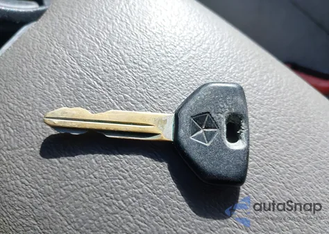 1995 Chrysler Lhs from USA, damaged, VIN 2C3HC56F2SH658411